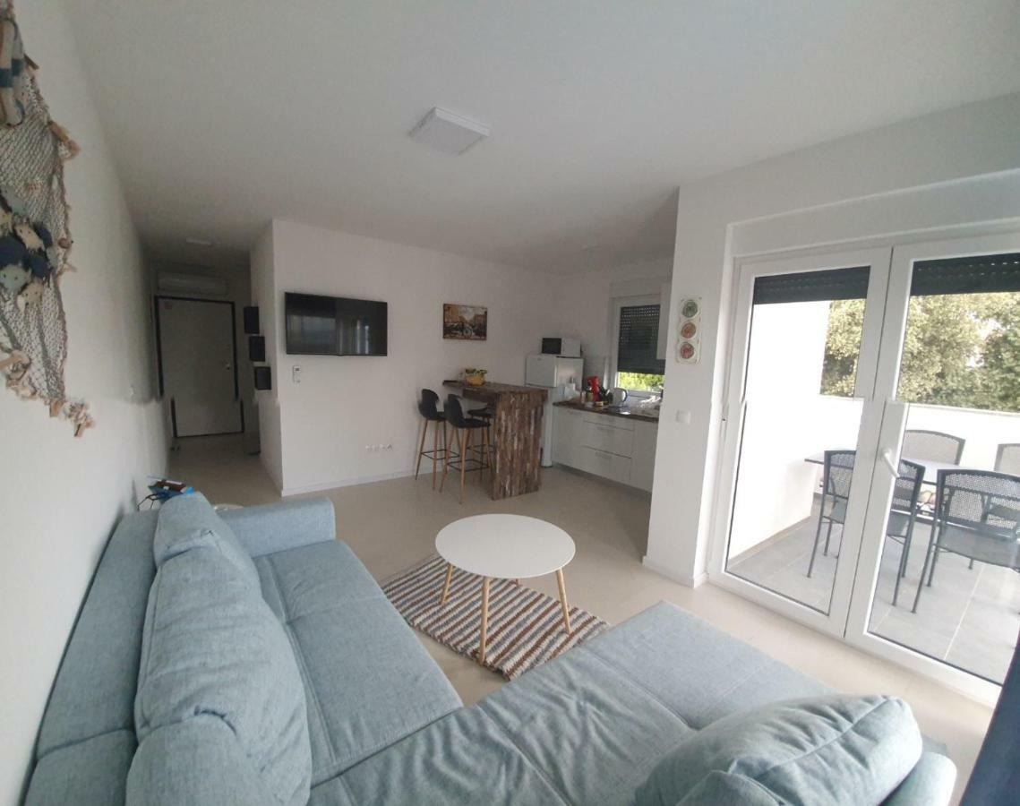 Black&White 2 Appartement Krk Island Buitenkant foto